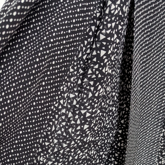 NWT Silk Caractère Silk Print Dress - Picture 4 of 16